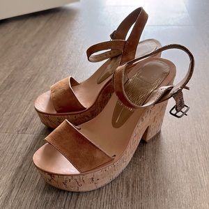 Dolce vita wedge sandal